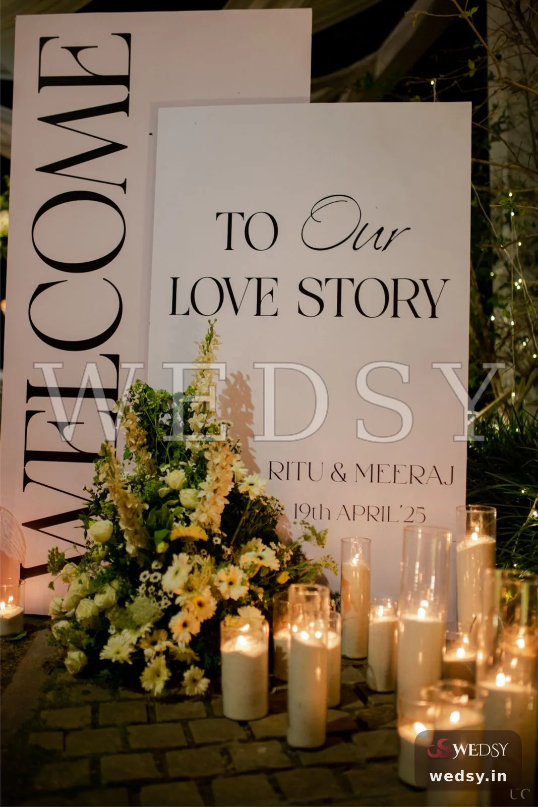 Ivory Verse — white modern nameboard for reception, Wedsy NA124