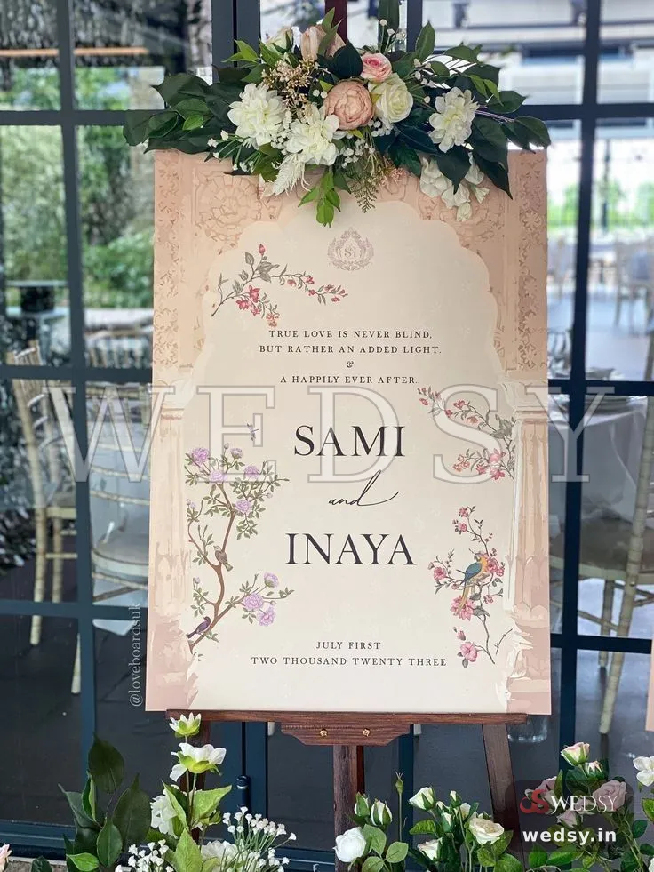 Chinoiserie Vow Post — peach traditional nameboard, Wedsy NA201