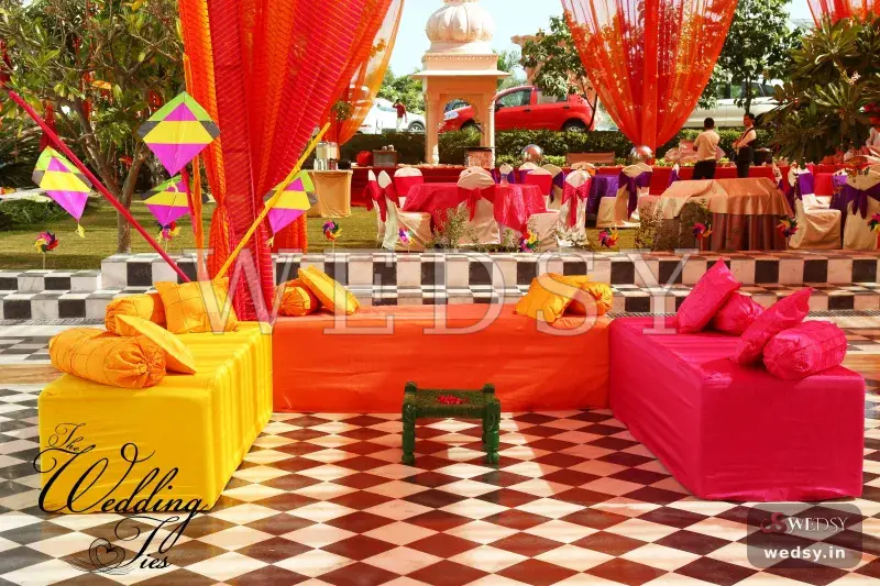 Furniture & rentals — Wedsy wedding decor