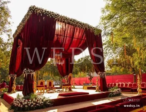 Harita Harmony Mandap — red modern mandap for wedding, Wedsy MA045