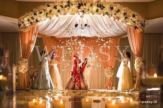 Lilac Legacy Mandap — white modern mandap for wedding, Wedsy MA054