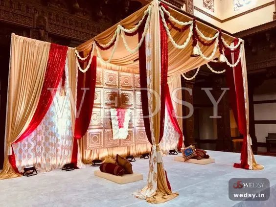 Garland Glee Mandap — gold traditional mandap for wedding, Wedsy MA070