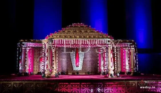 Crystal Cascade Mandap — white traditional mandap for wedding, Wedsy MA072