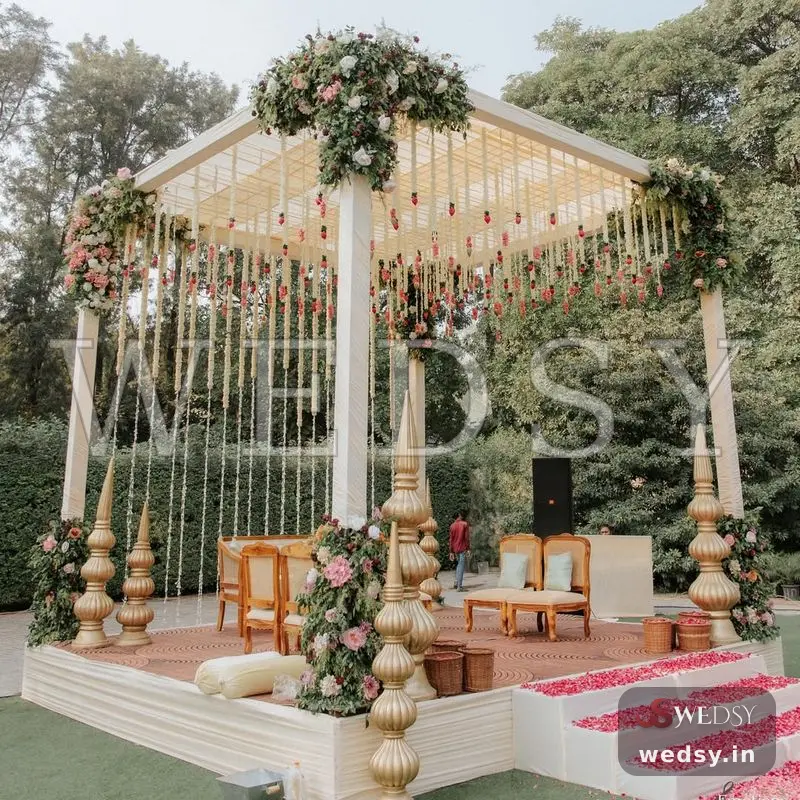 Blush Garland — peach traditional mandap for reception & muhurtham, Wedsy MA123