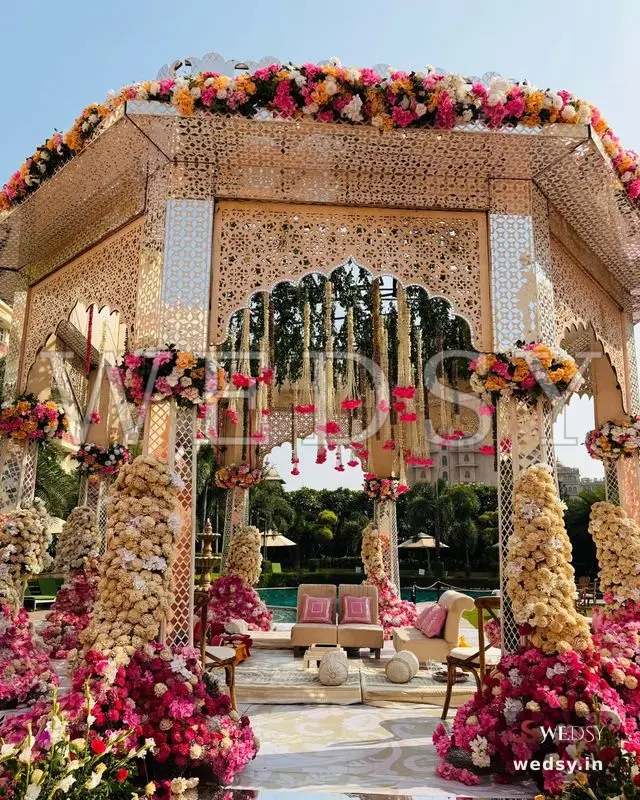 Mughal Marvel — peach modern mandap for muhurtham, Wedsy MA151