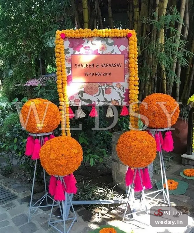 Affinity Alcove — yellow traditional nameboard for haldi & sangeet, Wedsy NA012