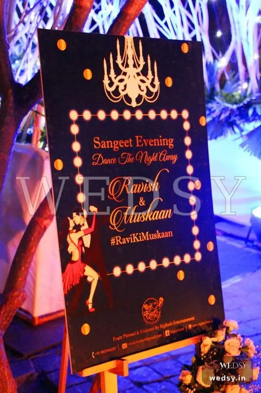 Couple’s Canopy — black modern nameboard for sangeet, Wedsy NA014