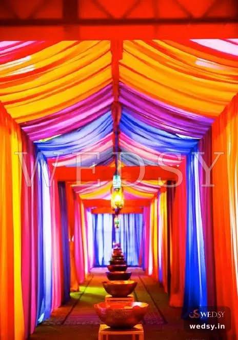 Whispering Aura Walk — yellow modern pathway for wedding, Wedsy PA027