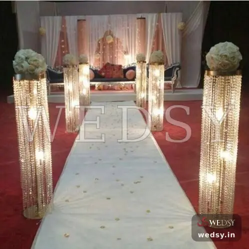 Serene Radiance Walk — white and peach modern pathway for wedding, Wedsy PA061