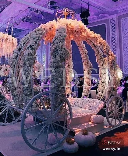 Boho Blue Nook — light pink modern photobooth for reception & engagement, Wedsy PH018