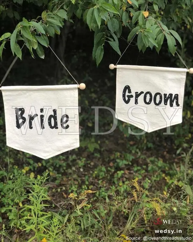 Pixie Dust Parlor — green modern photobooth for wedding, Wedsy PH061