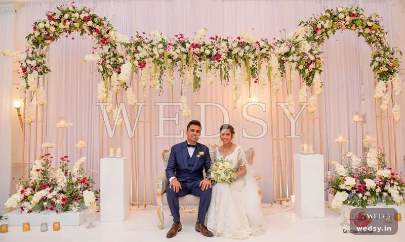 Ethereal Splendor — white modern stage for reception & valima, Wedsy ST004
