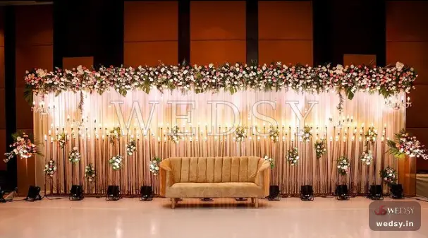 Sage Haven — white modern stage for wedding & nikah, Wedsy ST051