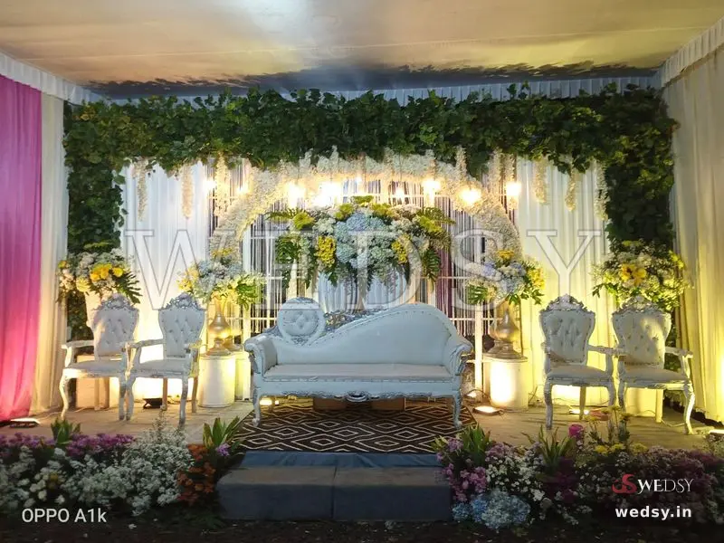 Ethereal Enclave — white modern stage for reception & engagement, Wedsy ST093