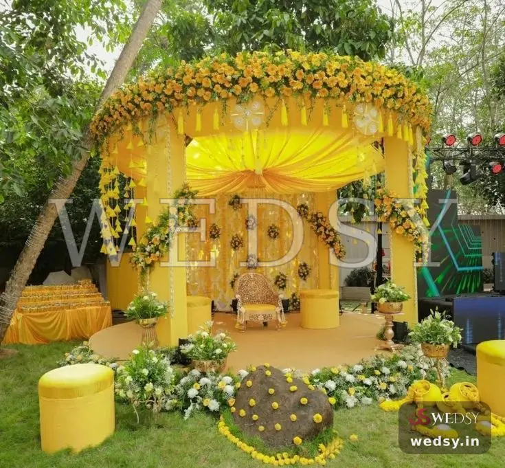 Yellow Bliss — yellow modern stage for haldi & mehendi, Wedsy ST104