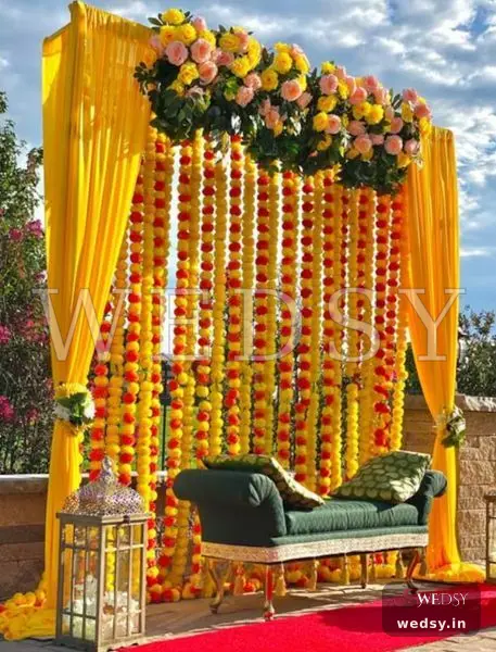 Subtle Paradise — orange modern stage for mehendi & haldi, Wedsy ST120