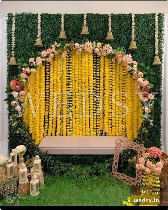Golden Glade — orange modern stage for mehendi & haldi, Wedsy ST122