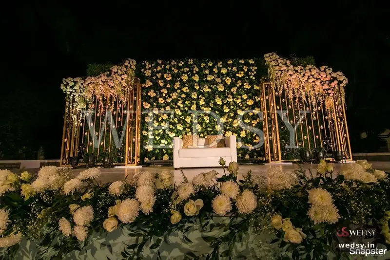 Engagement Harmony — white modern stage for nikah & reception, Wedsy ST124