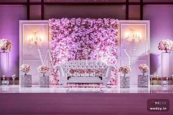 Pink Bliss — pink modern stage for engagement & reception, Wedsy ST133