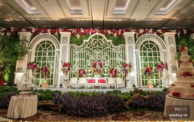 Pavilion Serenity — red modern stage for engagement & reception, Wedsy ST150