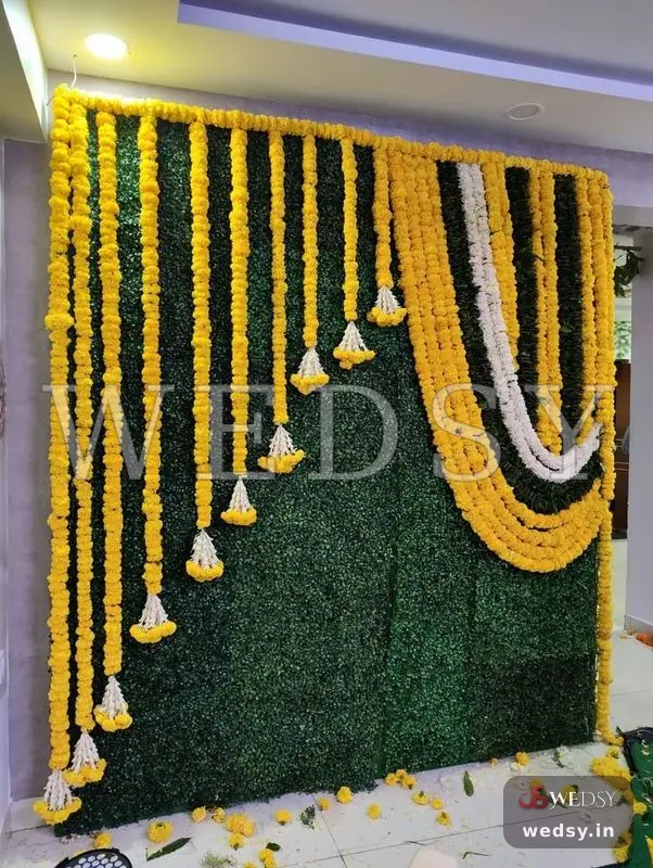 Regal Patterns — yellow modern stage for mehendi & haldi, Wedsy ST157