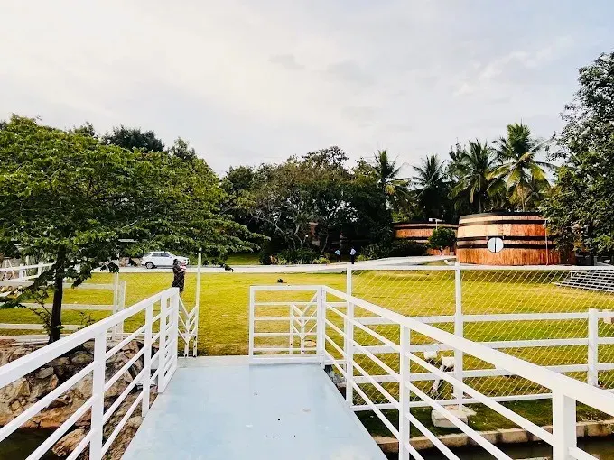 Meridian By The Lawns Chaitrashree Royal Banquet, photo 7
