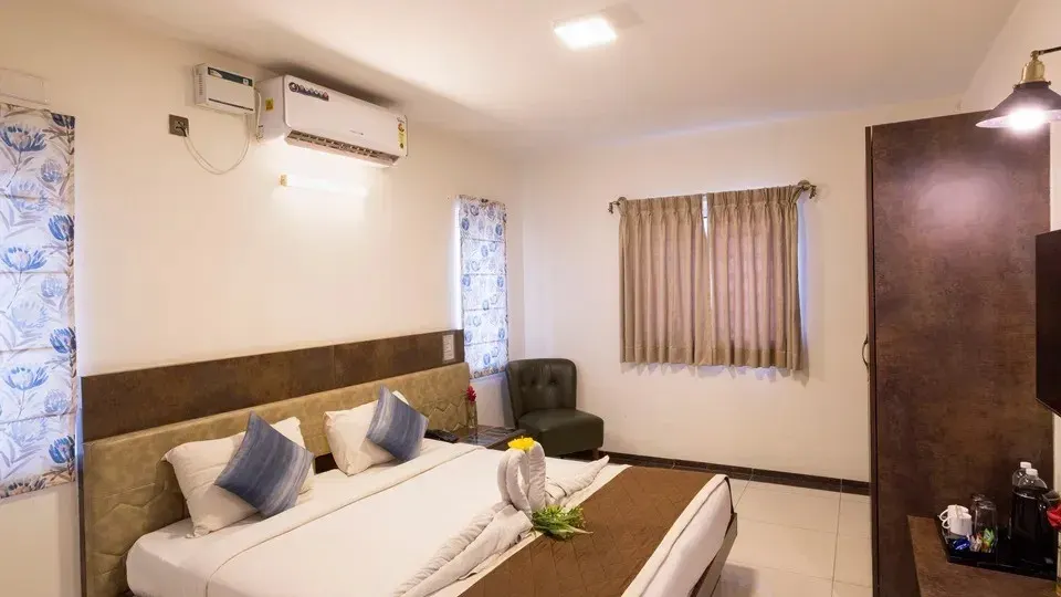 Nirantara Resort And Spa, photo 2