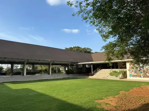 Padma Lawns at Le Roma Samsara