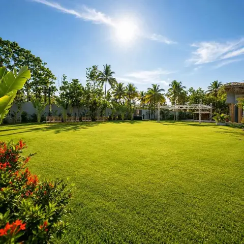Lawn at Sambrama By Swanlines